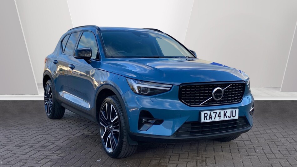 Volvo XC40 2.0 B3P Ultra Dark 5dr Auto Petrol Estate